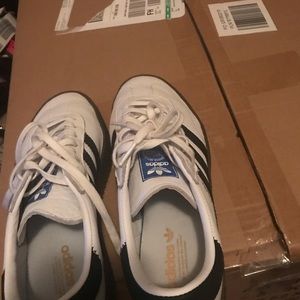 White Adidas Samba Size 7
